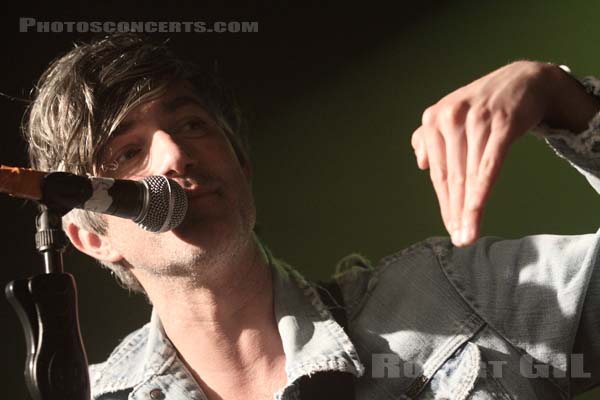 WE ARE SCIENTISTS - 2014-03-31 - PARIS - La Maroquinerie - 